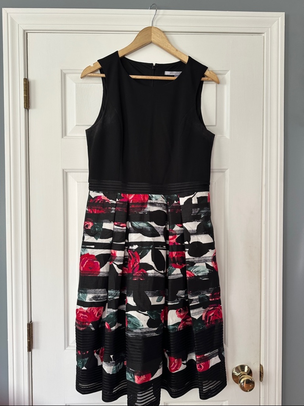 Carmen Marc Valvo Black Bodice with Red & White Floral Midi Dress